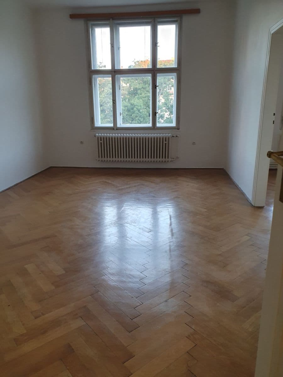 Pronájem bytu 3+kk 95 m², U Starého hřbitova, Praha, Praha Pronájem bytu 3+kk 95 m², U Starého hřbitova, Praha, Praha