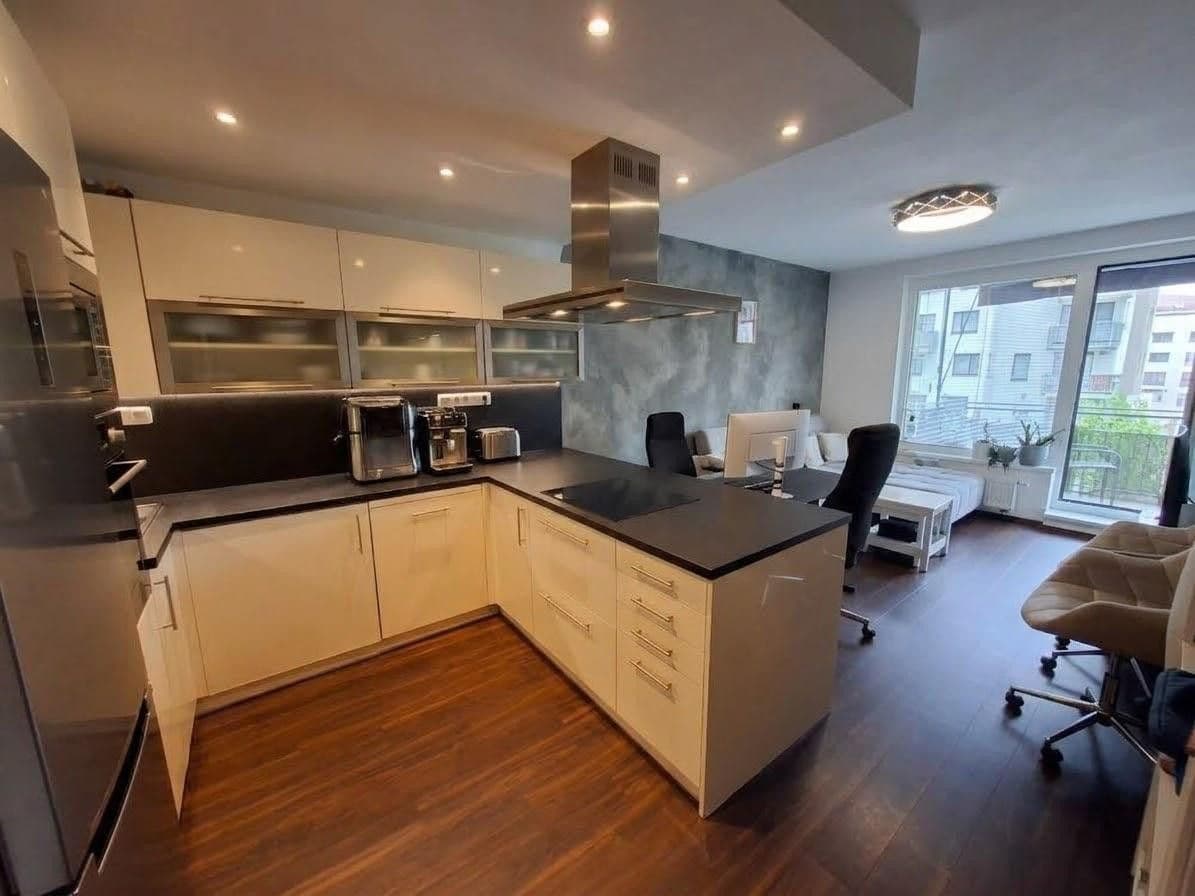 Pronájem bytu 2+kk 55 m², Pod Harfou, Praha, Praha Pronájem bytu 2+kk 55 m², Pod Harfou, Praha, Praha