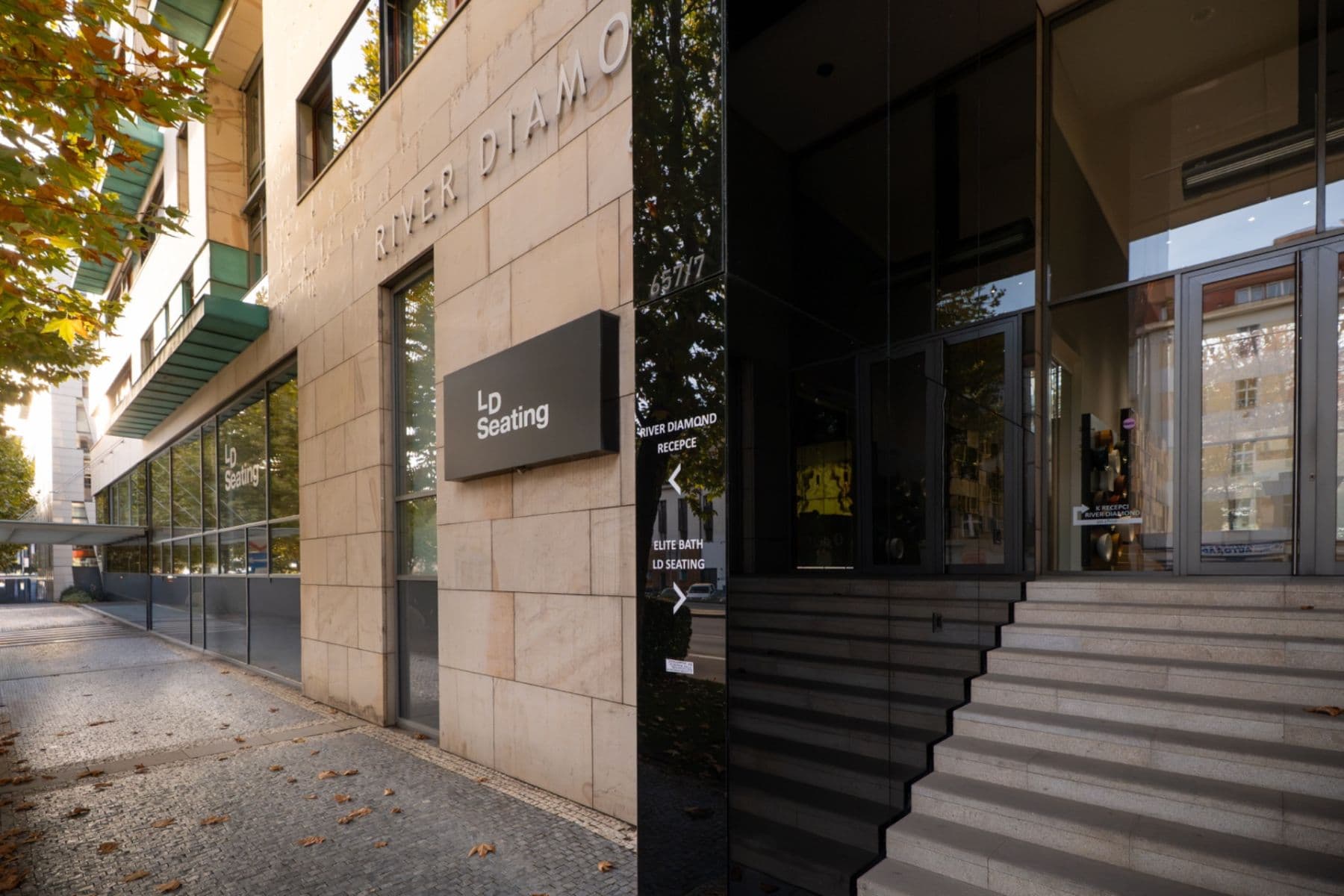 Prodej bytu 3+kk 123 m², Rohanské nábřeží, Praha, Praha Prodej bytu 3+kk 123 m², Rohanské nábřeží, Praha, Praha