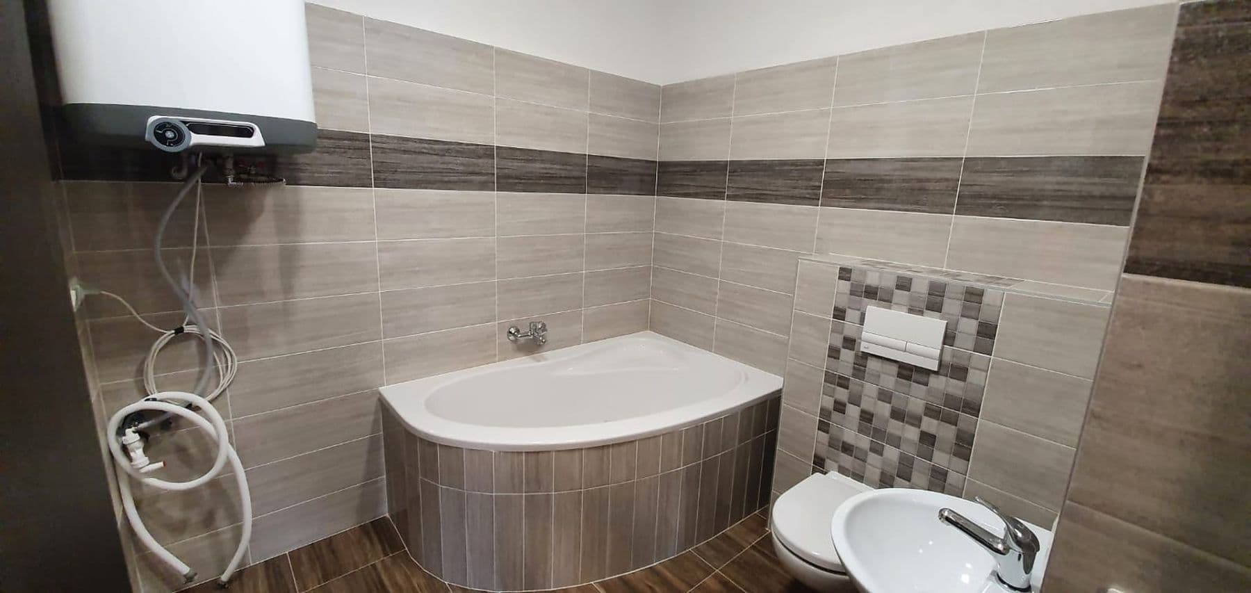 Pronájem bytu 1+1 51 m², Kladenská, Buštěhrad, Středočeský kraj Pronájem bytu 1+1 51 m², Kladenská, Buštěhrad, Středočeský kraj