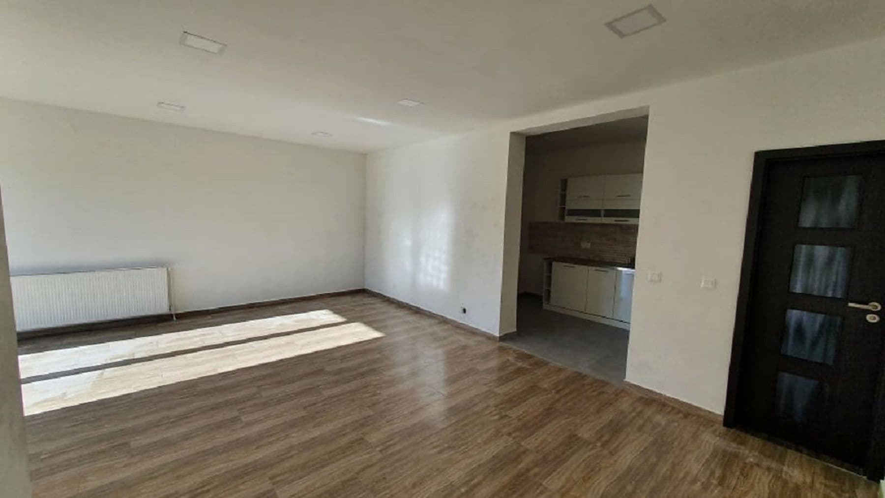 Pronájem bytu 1+1 51 m², Kladenská, Buštěhrad, Středočeský kraj Pronájem bytu 1+1 51 m², Kladenská, Buštěhrad, Středočeský kraj