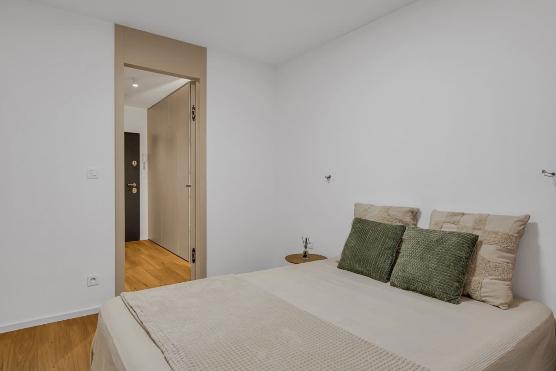 Prodej bytu 2+kk 47 m², Tenisová, Praha, Praha Prodej bytu 2+kk 47 m², Tenisová, Praha, Praha
