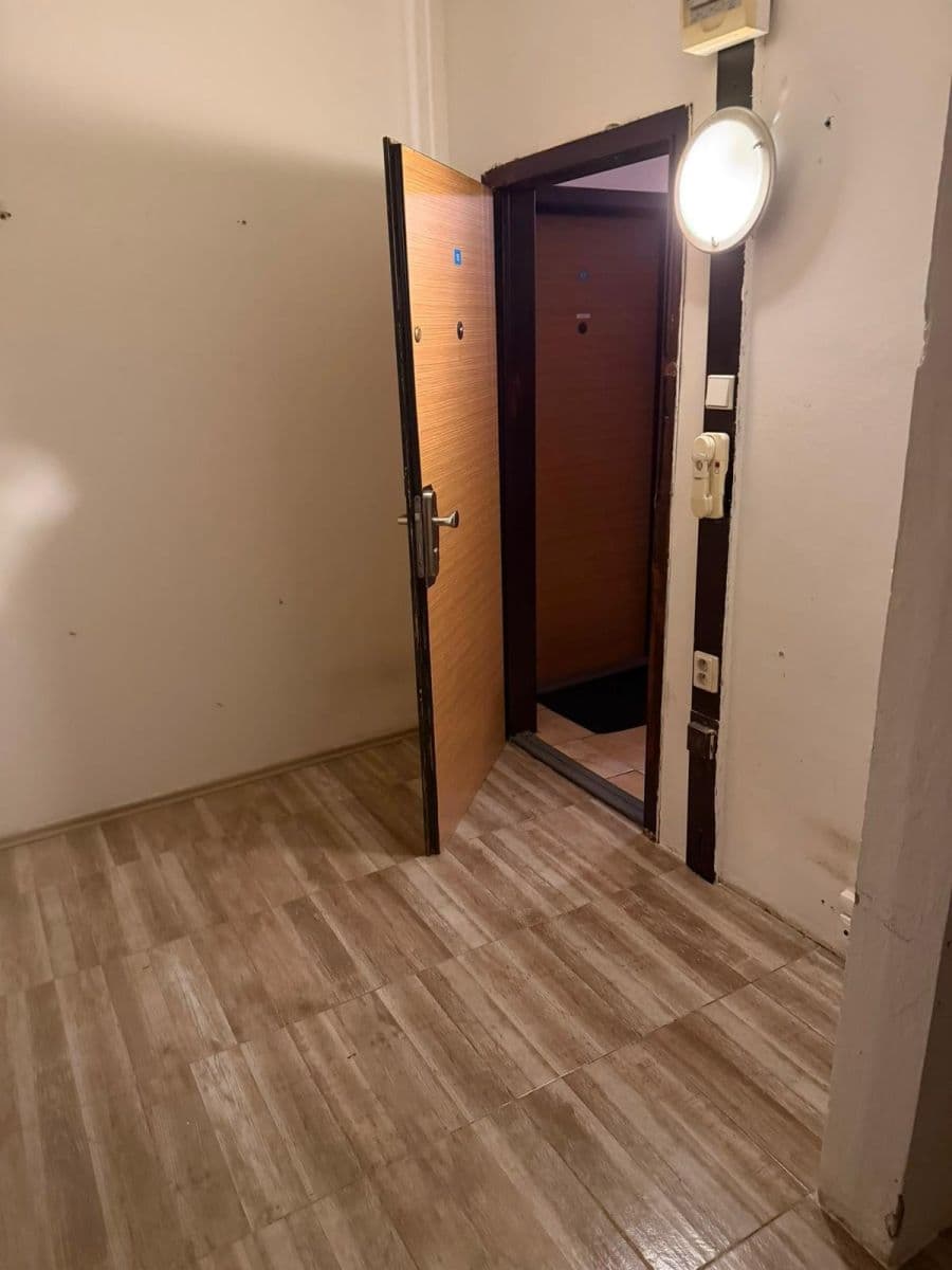 Prodej bytu 2+kk 43 m², Přemyslovců, Ústí nad Labem, Ústecký kraj Prodej bytu 2+kk 43 m², Přemyslovců, Ústí nad Labem, Ústecký kraj
