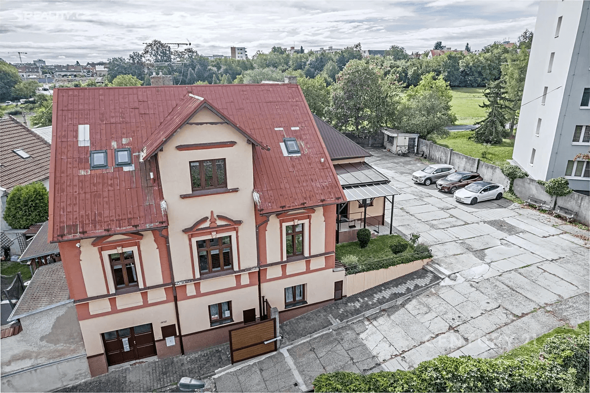 Pronájem bytu 2+kk 33 m², Humna, Kladno, Středočeský kraj Pronájem bytu 2+kk 33 m², Humna, Kladno, Středočeský kraj