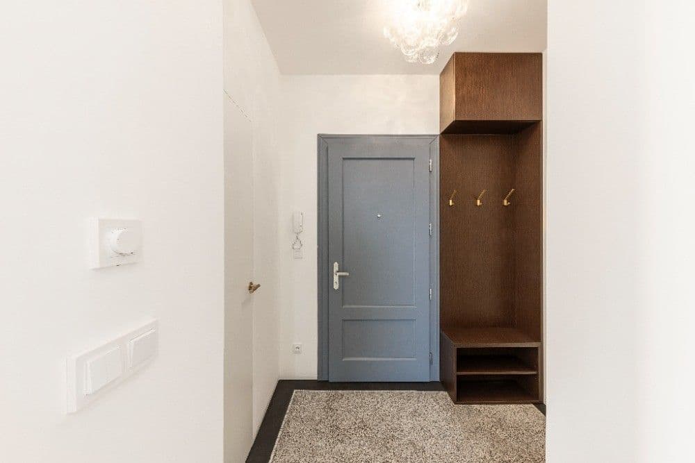 Prodej bytu 2+kk 60 m², Jeseniova, Praha, Praha Prodej bytu 2+kk 60 m², Jeseniova, Praha, Praha