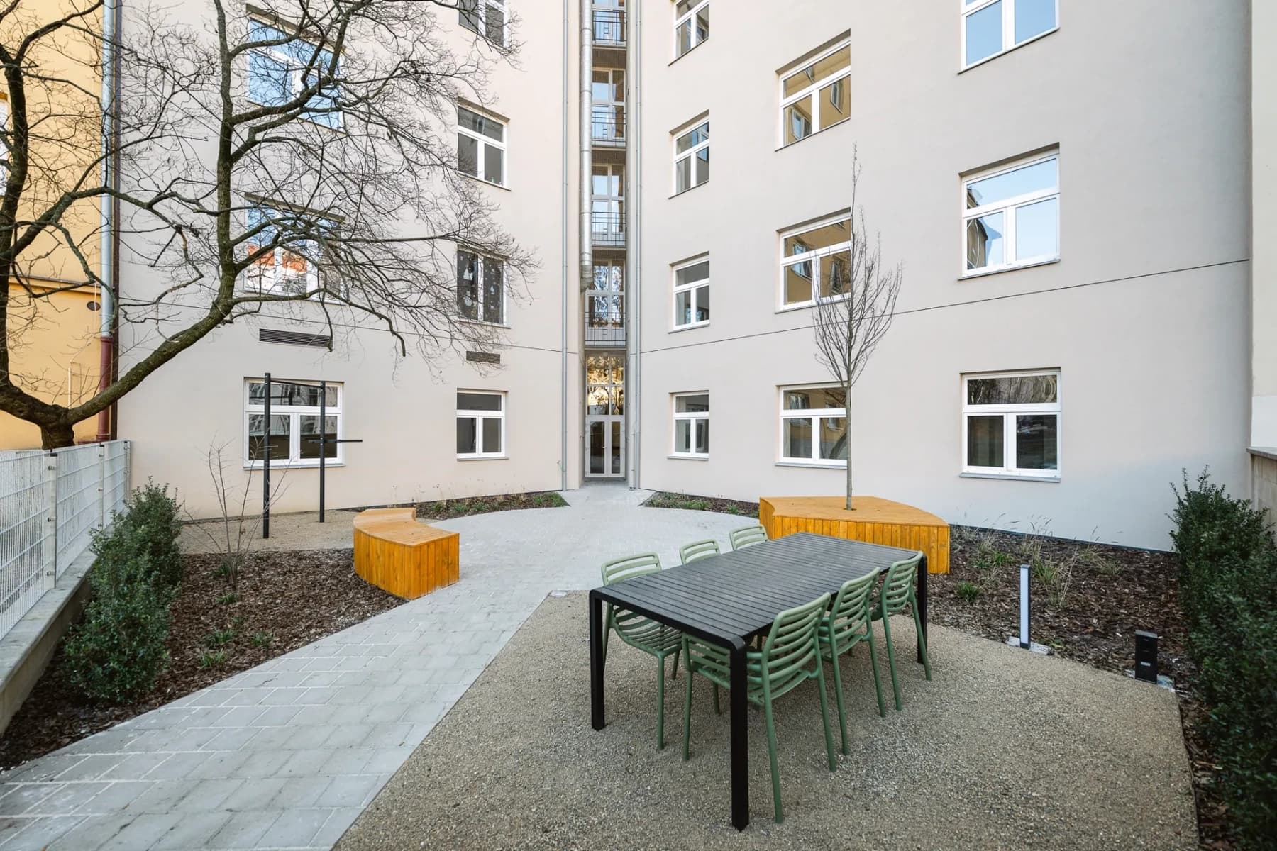 Prodej bytu 2+kk 60 m², Jeseniova, Praha, Praha Prodej bytu 2+kk 60 m², Jeseniova, Praha, Praha