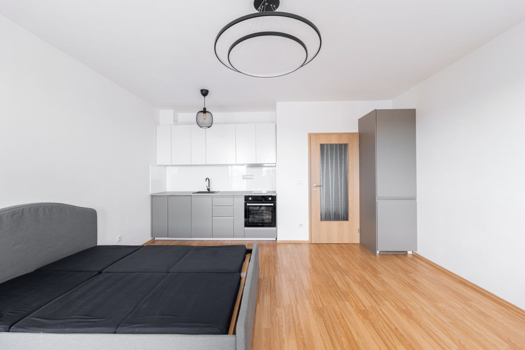 Prodej bytu 1+kk 31 m², V Dolině, Praha, Praha Prodej bytu 1+kk 31 m², V Dolině, Praha, Praha