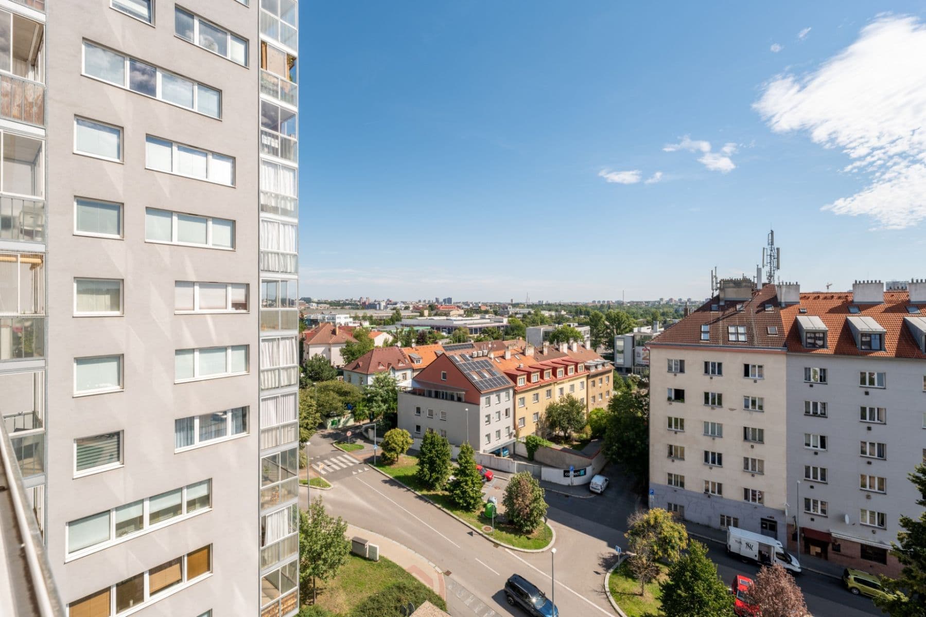 Prodej bytu 1+kk 31 m², V Dolině, Praha, Praha Prodej bytu 1+kk 31 m², V Dolině, Praha, Praha