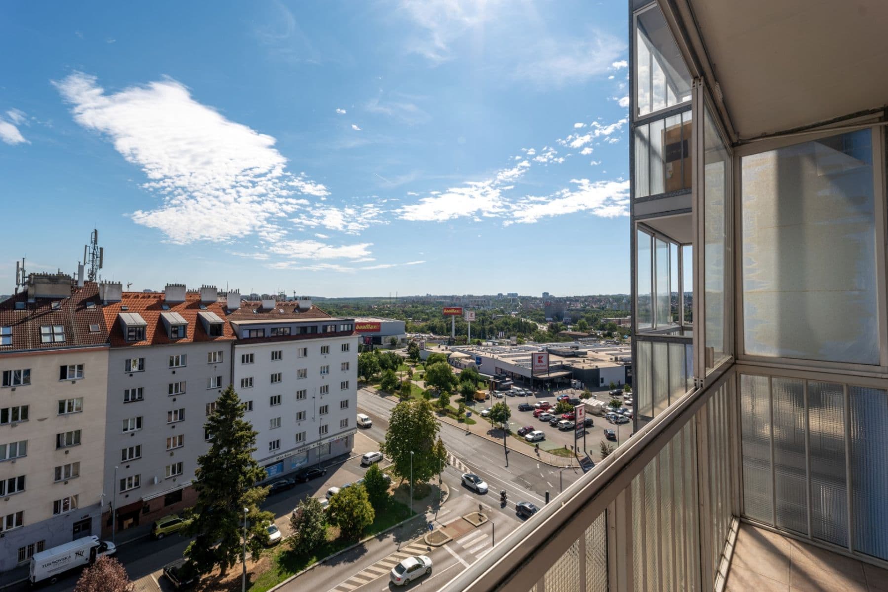 Prodej bytu 1+kk 31 m², V Dolině, Praha, Praha Prodej bytu 1+kk 31 m², V Dolině, Praha, Praha