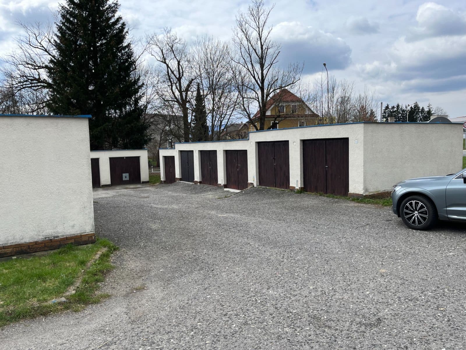 Pronájem garáže 18 m², Liberec, Liberecký kraj Pronájem garáže 18 m², Liberec, Liberecký kraj
