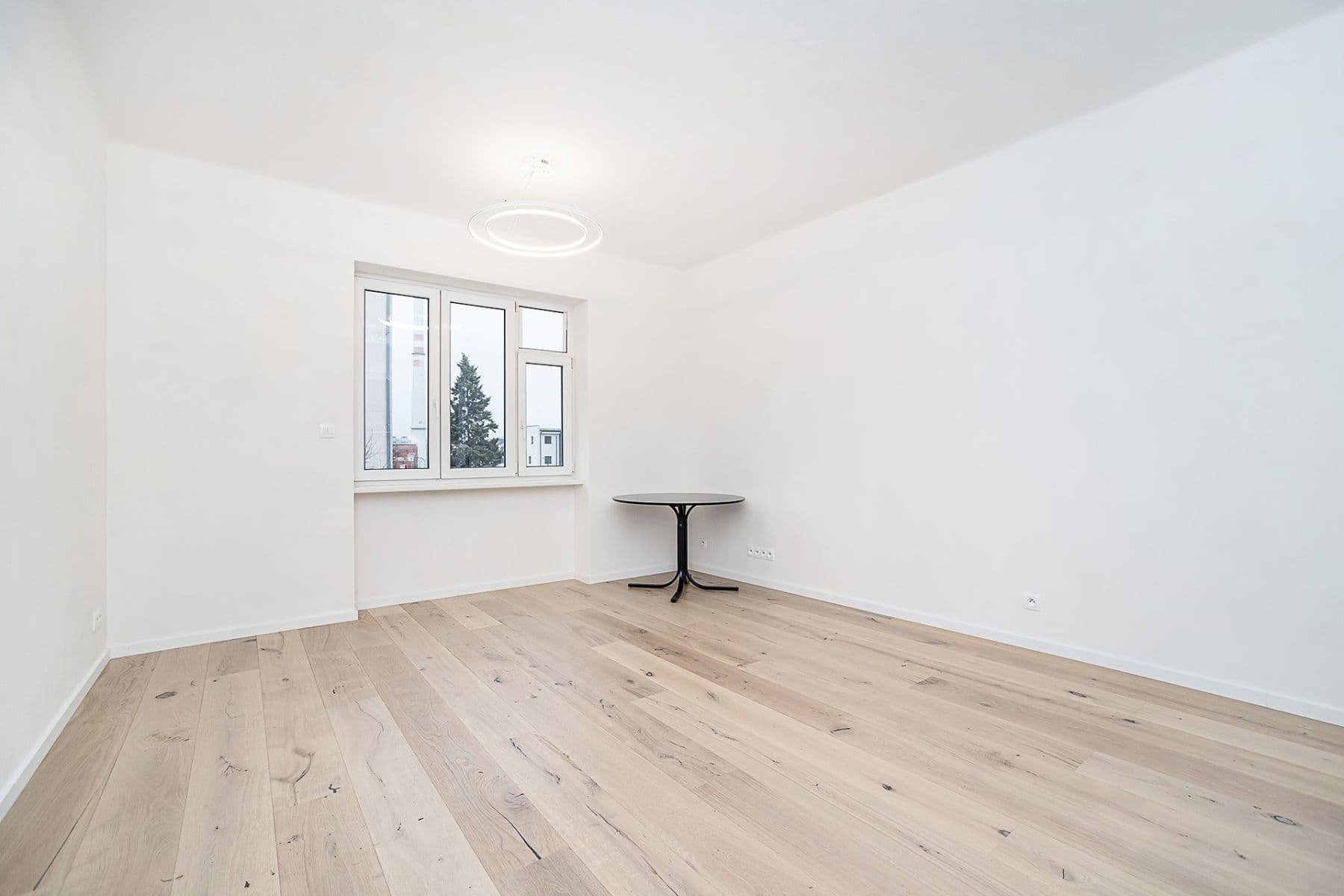 Prodej bytu 1+kk 30 m², Brtnická, Praha, Praha Prodej bytu 1+kk 30 m², Brtnická, Praha, Praha