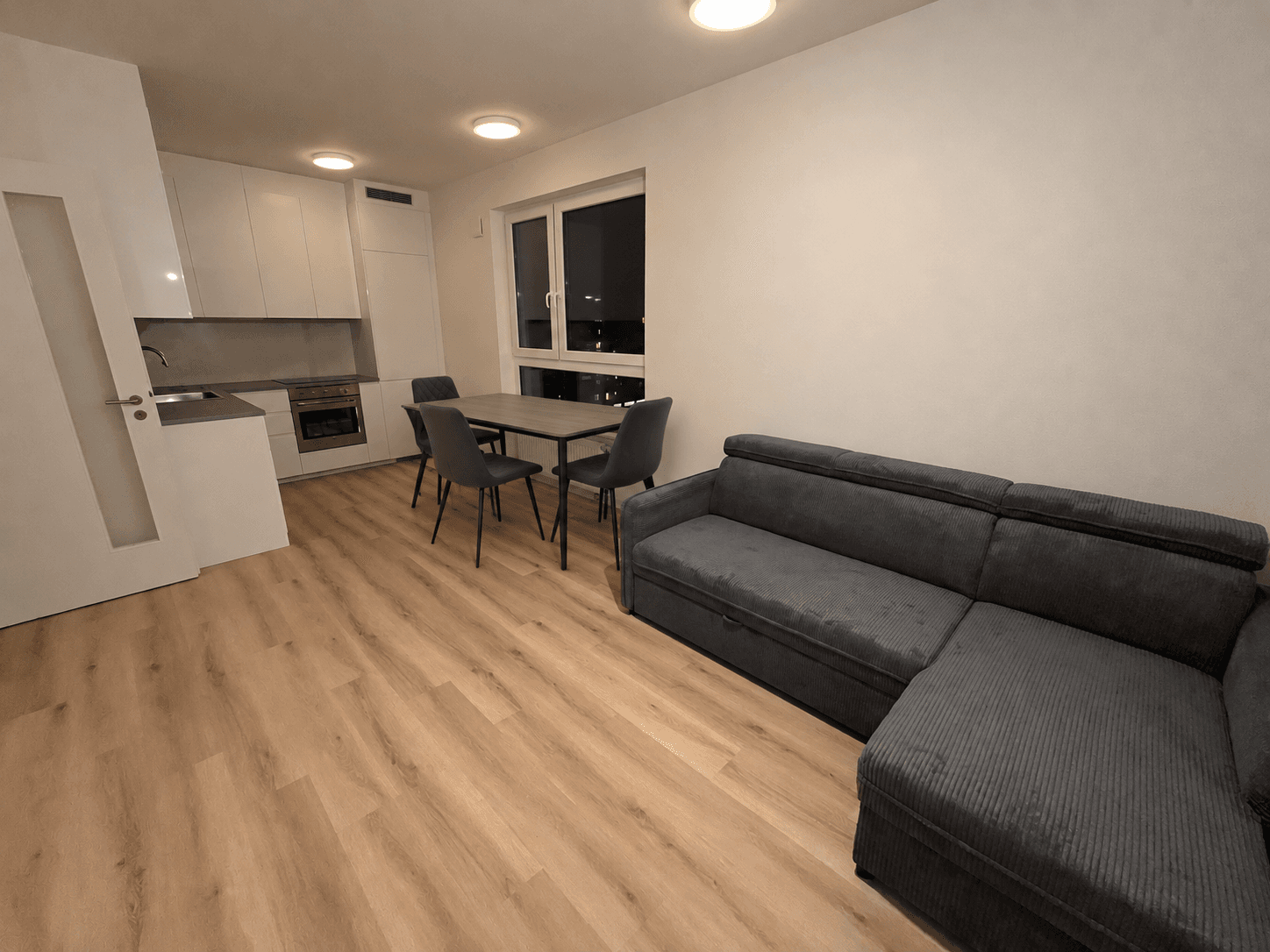 Pronájem bytu 2+kk 60 m², Waltariho, Praha, Praha Pronájem bytu 2+kk 60 m², Waltariho, Praha, Praha