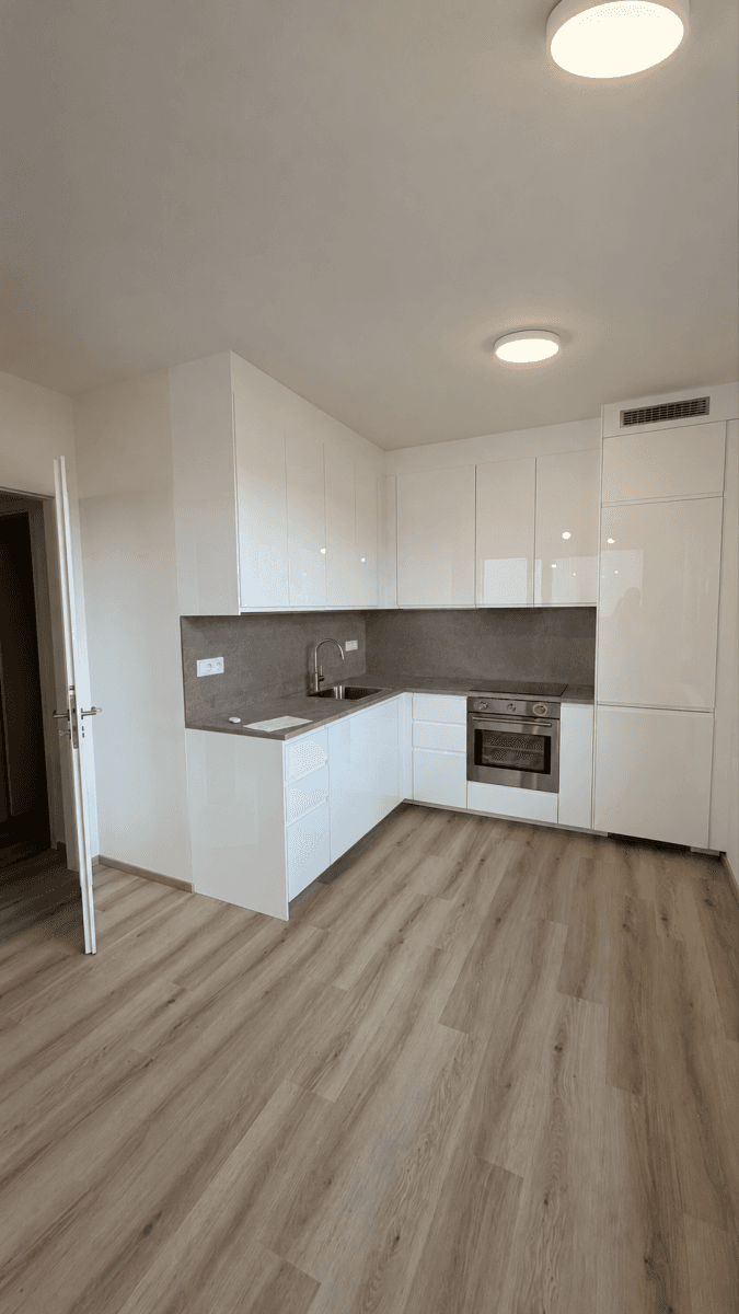Pronájem bytu 2+kk 60 m², Waltariho, Praha, Praha Pronájem bytu 2+kk 60 m², Waltariho, Praha, Praha