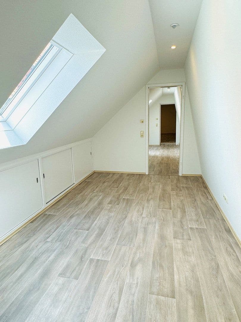 Pronájem bytu 3+1 105 m², Niedernstraße 49, Stadthagen, Dolní Sasko Pronájem bytu 3+1 105 m², Niedernstraße 49, Stadthagen, Dolní Sasko