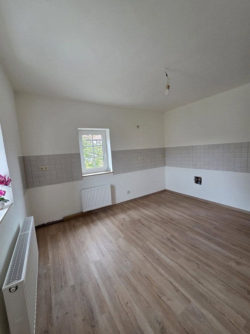 Pronájem bytu 3+1 83 m², Nossen, Sasko Pronájem bytu 3+1 83 m², Nossen, Sasko