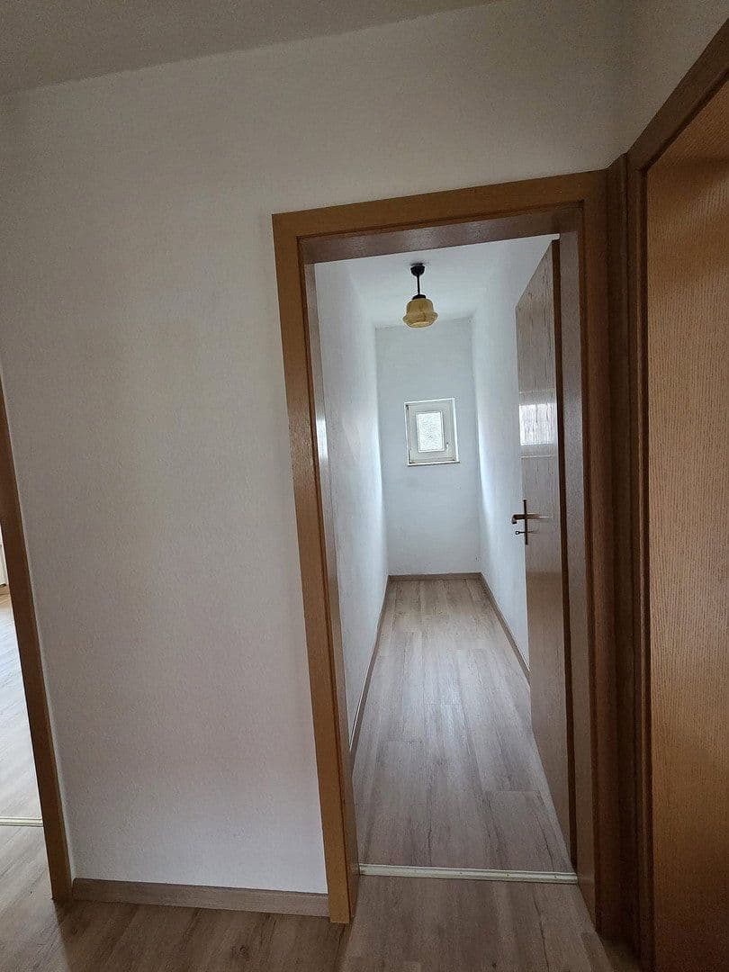 Pronájem bytu 3+1 83 m², Nossen, Sasko Pronájem bytu 3+1 83 m², Nossen, Sasko
