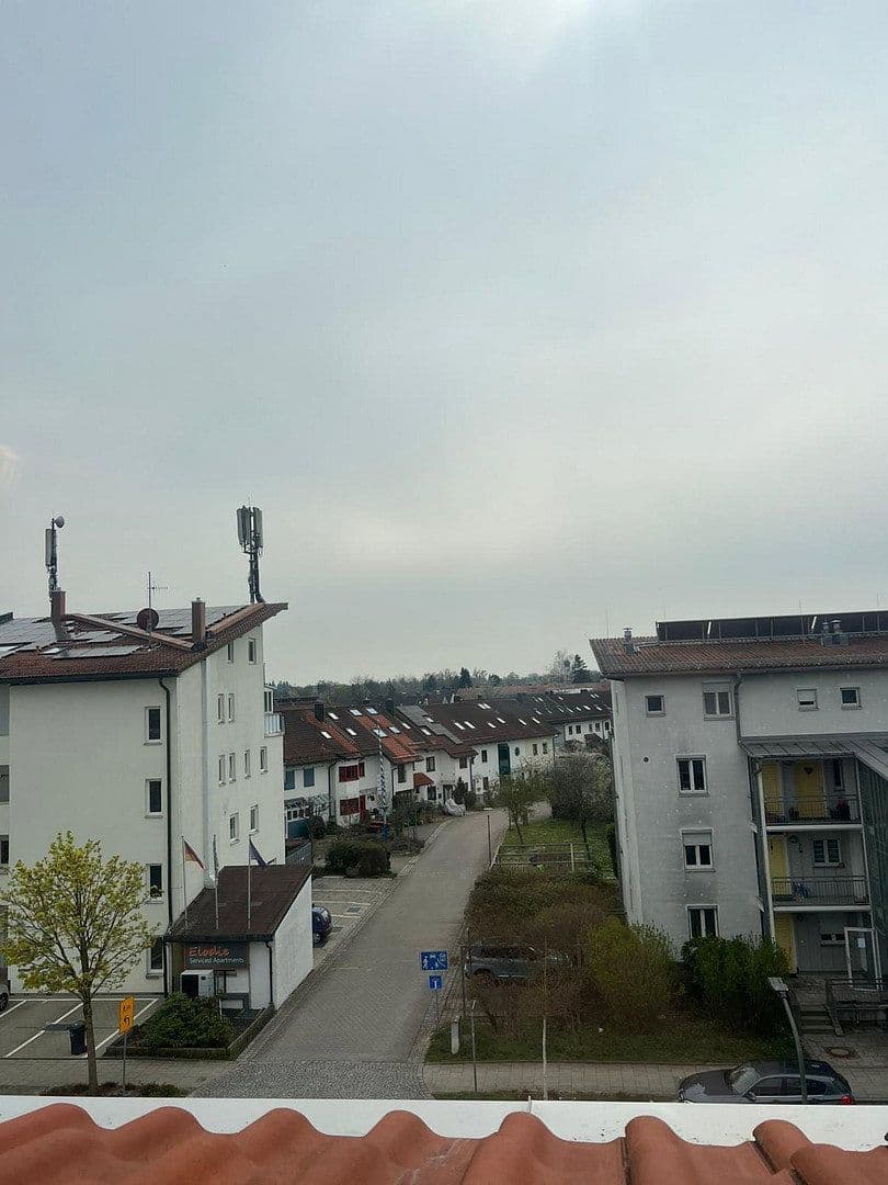 Pronájem bytu 1+1 37 m², Baldhamer Straße 39, Vaterstetten, Bavorsko Pronájem bytu 1+1 37 m², Baldhamer Straße 39, Vaterstetten, Bavorsko