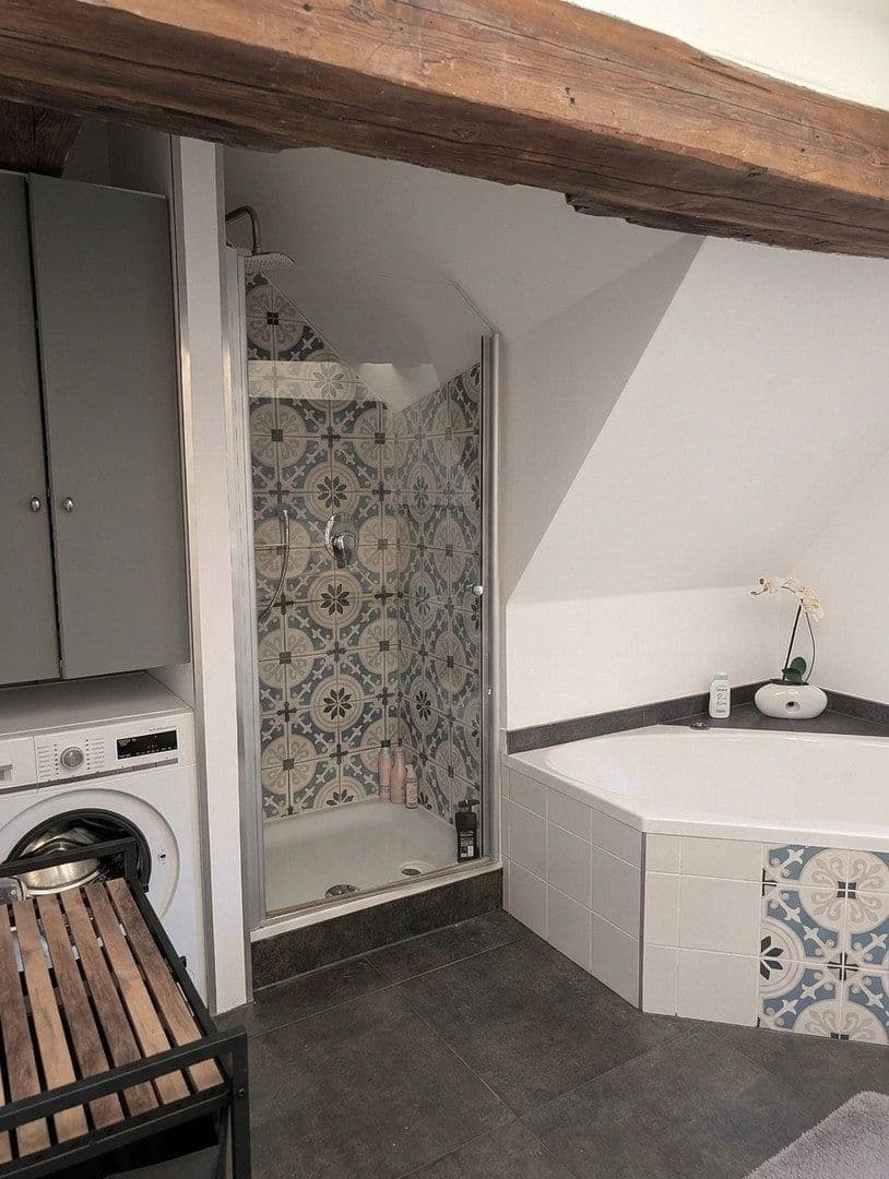 Prodej bytu 4+1 140 m², Baiersdorf, Bavorsko Prodej bytu 4+1 140 m², Baiersdorf, Bavorsko