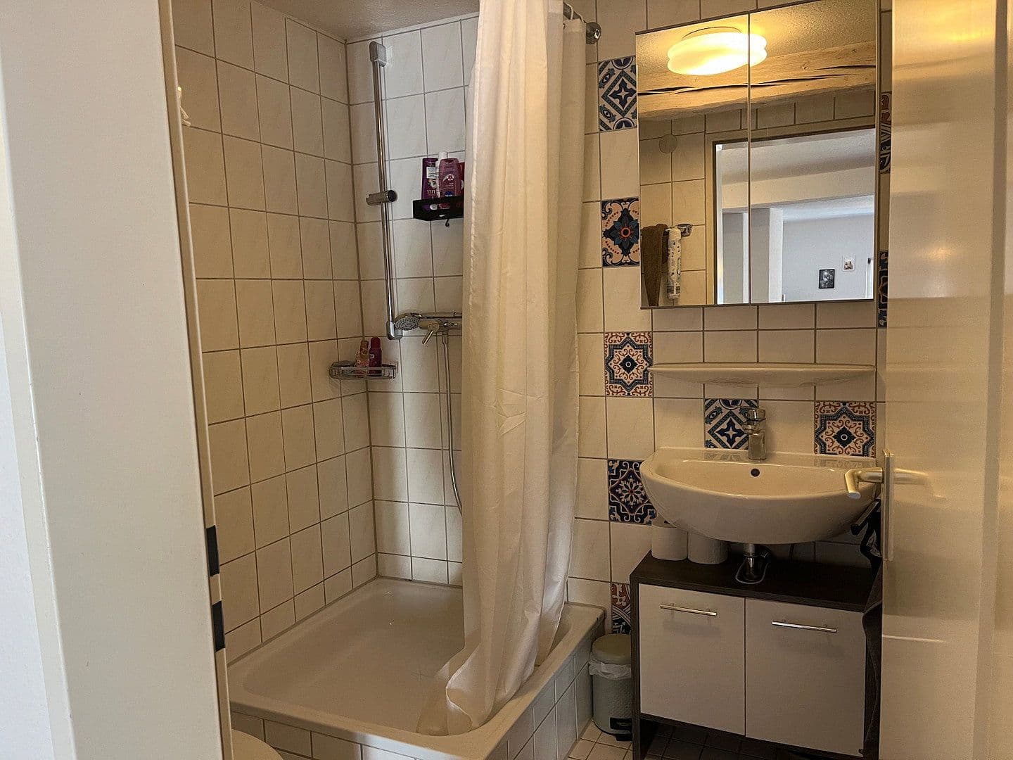 Pronájem bytu 2+1 53 m², Marktstraße 33, Ravensburg, Bádensko-Württembersko Pronájem bytu 2+1 53 m², Marktstraße 33, Ravensburg, Bádensko-Württembersko