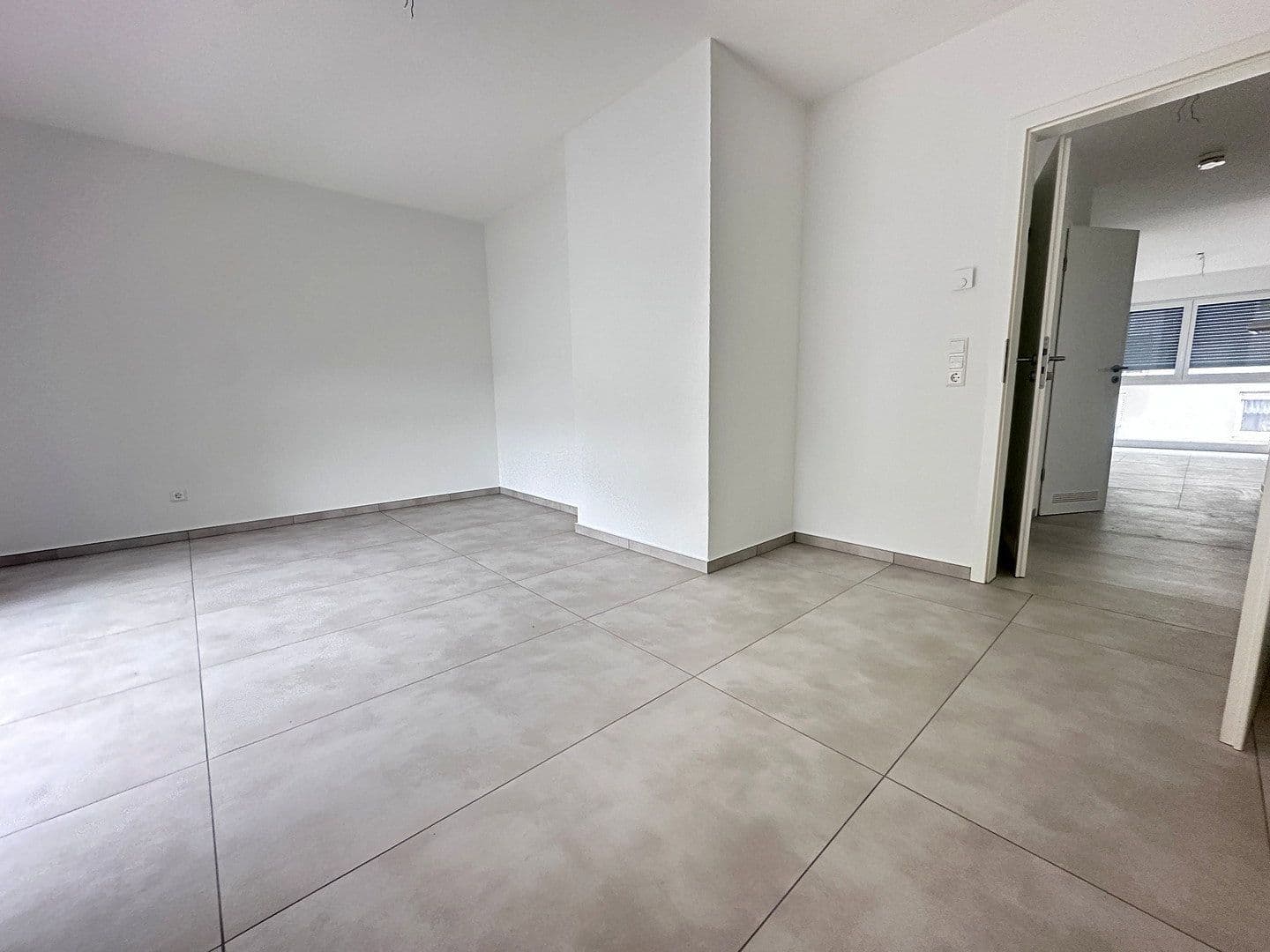 Pronájem bytu 3+1 76 m², Dauchinger Straße 13, Villingen-Schwenningen, Bádensko-Württembersko Pronájem bytu 3+1 76 m², Dauchinger Straße 13, Villingen-Schwenningen, Bádensko-Württembersko