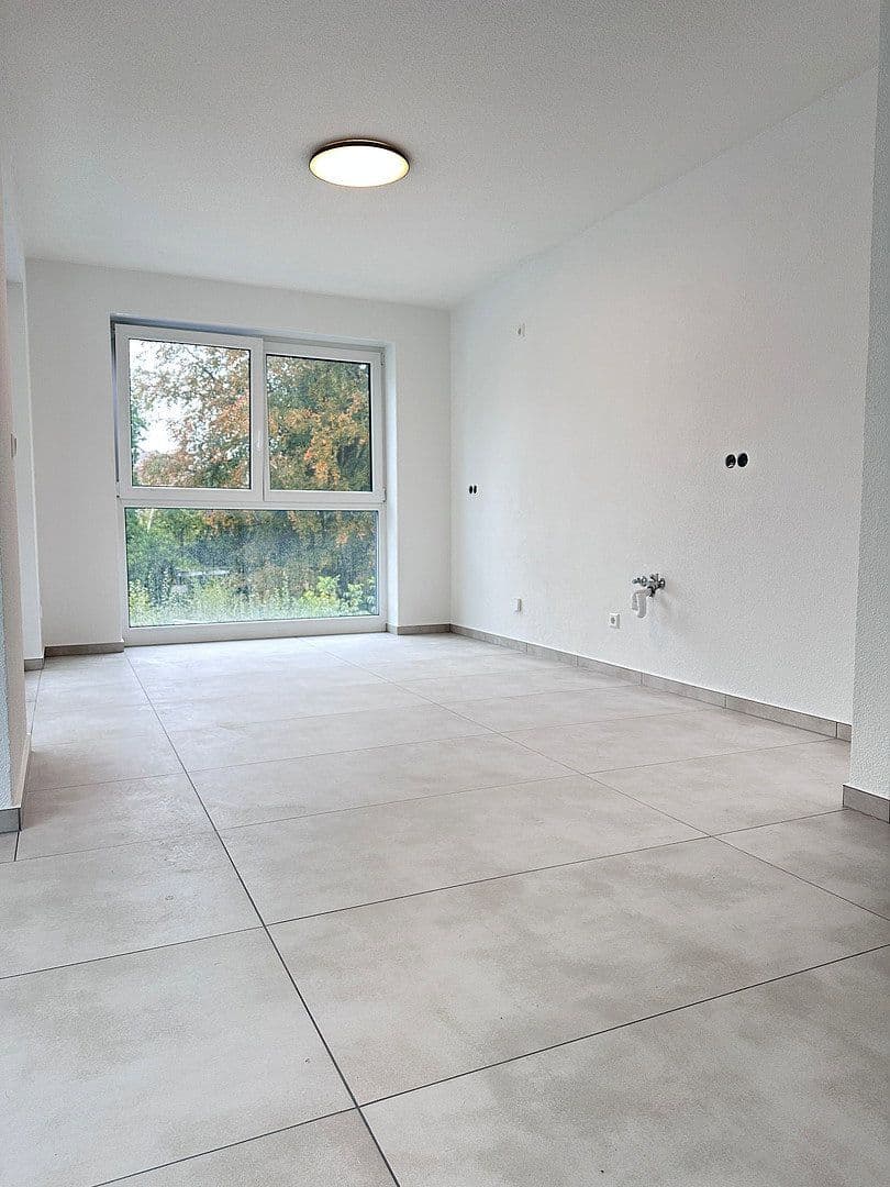 Pronájem bytu 3+1 76 m², Dauchinger Straße 13, Villingen-Schwenningen, Bádensko-Württembersko Pronájem bytu 3+1 76 m², Dauchinger Straße 13, Villingen-Schwenningen, Bádensko-Württembersko