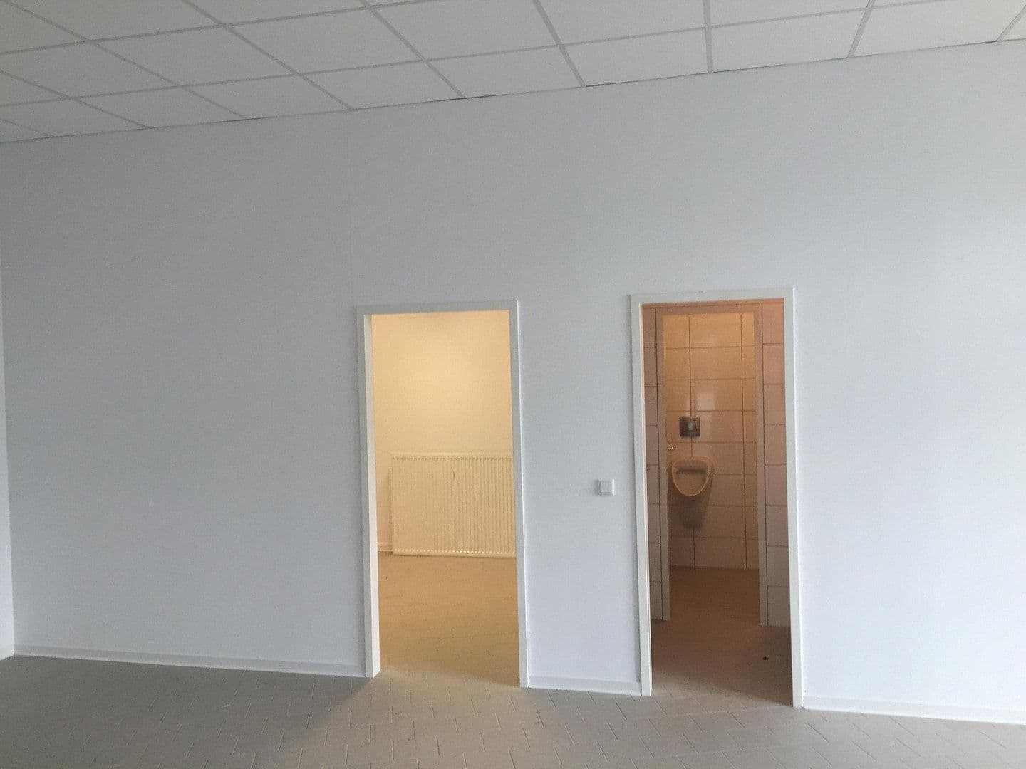 Pronájem kanceláře 94 m², Carl-Miele-Straße 207, Gütersloh, Severní Porýní-Vestfálsko Pronájem kanceláře 94 m², Carl-Miele-Straße 207, Gütersloh, Severní Porýní-Vestfálsko