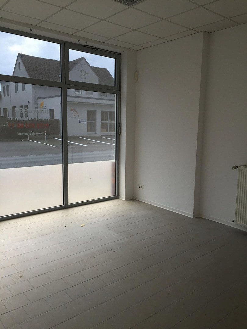 Pronájem kanceláře 94 m², Carl-Miele-Straße 207, Gütersloh, Severní Porýní-Vestfálsko Pronájem kanceláře 94 m², Carl-Miele-Straße 207, Gütersloh, Severní Porýní-Vestfálsko