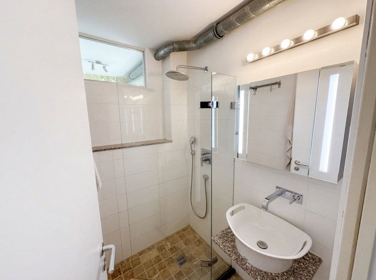 Prodej bytu 2+1 99 m², Belfortstrasse 8, Köln, Severní Porýní-Vestfálsko Prodej bytu 2+1 99 m², Belfortstrasse 8, Köln, Severní Porýní-Vestfálsko