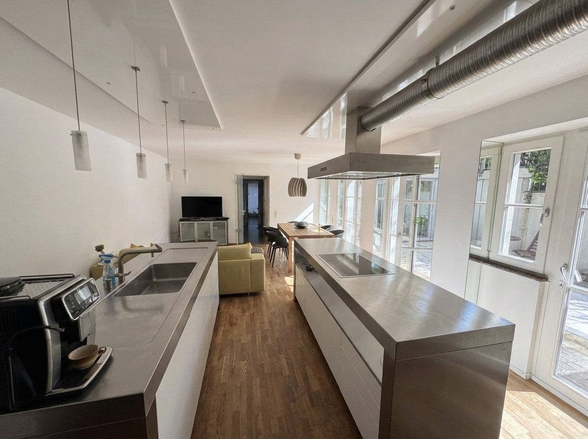Prodej bytu 2+1 99 m², Belfortstrasse 8, Köln, Severní Porýní-Vestfálsko Prodej bytu 2+1 99 m², Belfortstrasse 8, Köln, Severní Porýní-Vestfálsko