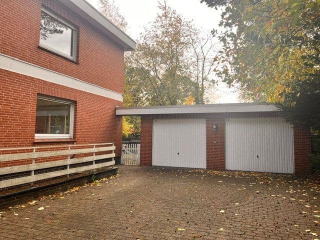 Pronájem domu 260 m², pozemek 1.300 m², Grenzweg 44, Buchholz in der Nordheide, Dolní Sasko Pronájem domu 260 m², pozemek 1.300 m², Grenzweg 44, Buchholz in der Nordheide, Dolní Sasko