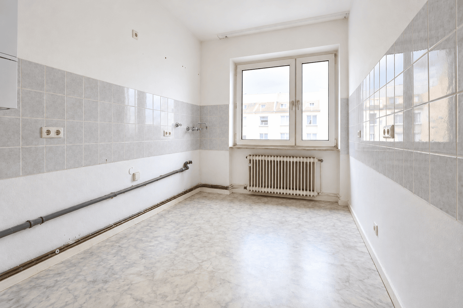 Pronájem bytu 2+1 68 m², Rauer Werth 13, Wuppertal, Severní Porýní-Vestfálsko Pronájem bytu 2+1 68 m², Rauer Werth 13, Wuppertal, Severní Porýní-Vestfálsko