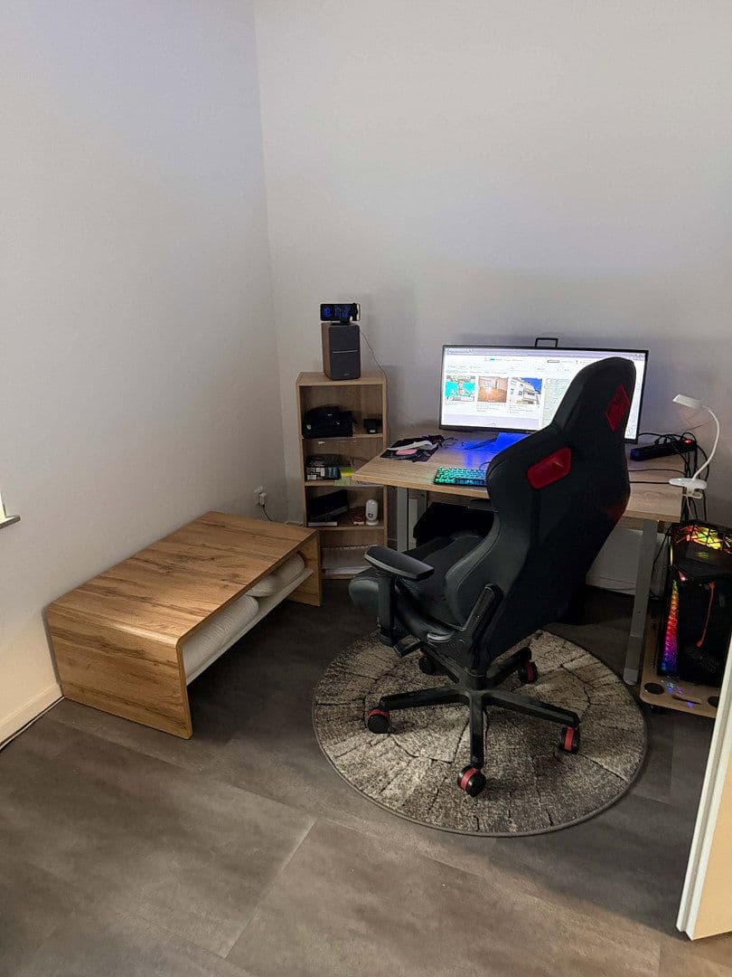 Pronájem bytu 3+1 65 m², Vogesenstraße 30a, Oberhausen, Severní Porýní-Vestfálsko Pronájem bytu 3+1 65 m², Vogesenstraße 30a, Oberhausen, Severní Porýní-Vestfálsko