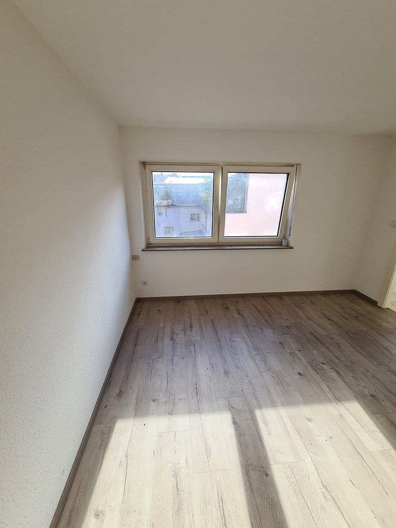 Pronájem bytu 1+1 33 m², Wilhelm-Marx-Straße 7, Nürnberg, Bavorsko Pronájem bytu 1+1 33 m², Wilhelm-Marx-Straße 7, Nürnberg, Bavorsko