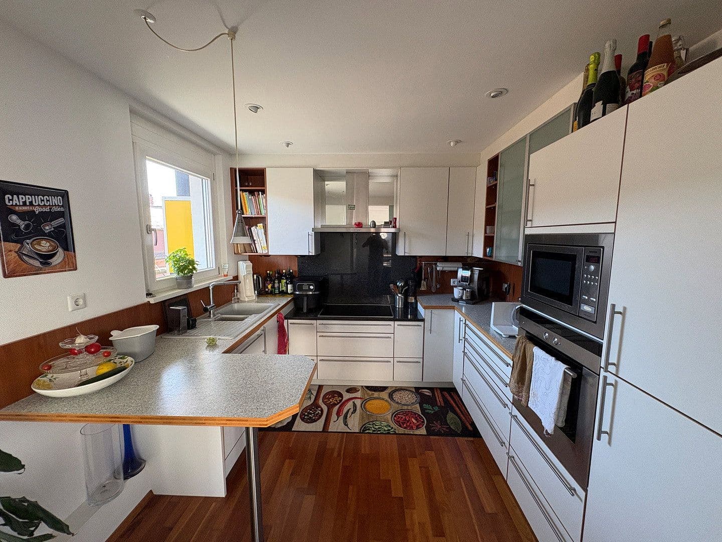Prodej bytu 4+1 178 m², Kreuzstr. 22, Karlsruhe, Bádensko-Württembersko Prodej bytu 4+1 178 m², Kreuzstr. 22, Karlsruhe, Bádensko-Württembersko