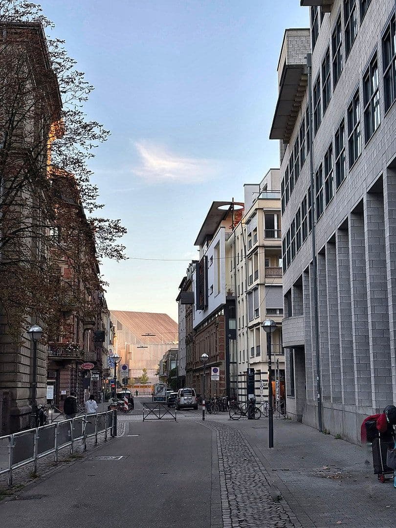 Prodej bytu 4+1 178 m², Kreuzstr. 22, Karlsruhe, Bádensko-Württembersko Prodej bytu 4+1 178 m², Kreuzstr. 22, Karlsruhe, Bádensko-Württembersko