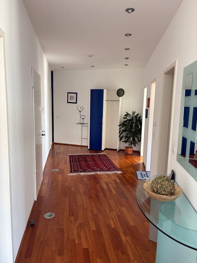 Prodej bytu 4+1 178 m², Kreuzstr. 22, Karlsruhe, Bádensko-Württembersko Prodej bytu 4+1 178 m², Kreuzstr. 22, Karlsruhe, Bádensko-Württembersko