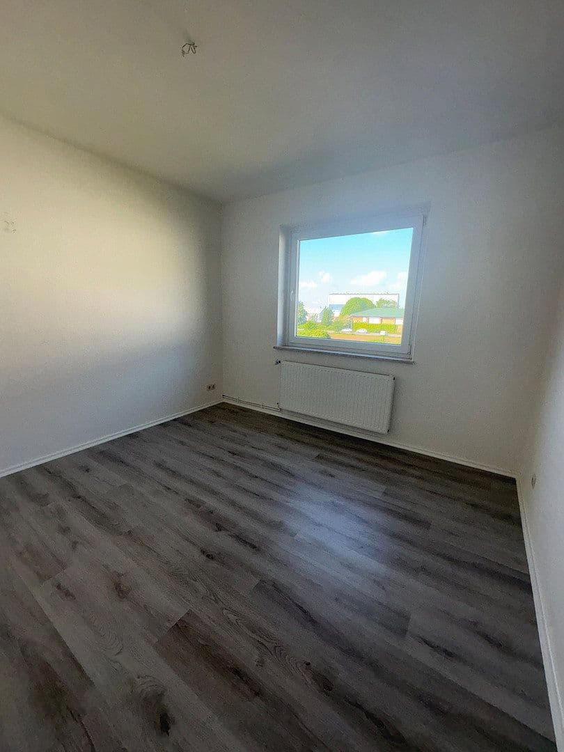 Pronájem bytu 2+1 49 m², Bremerhaven, Bremen Pronájem bytu 2+1 49 m², Bremerhaven, Bremen