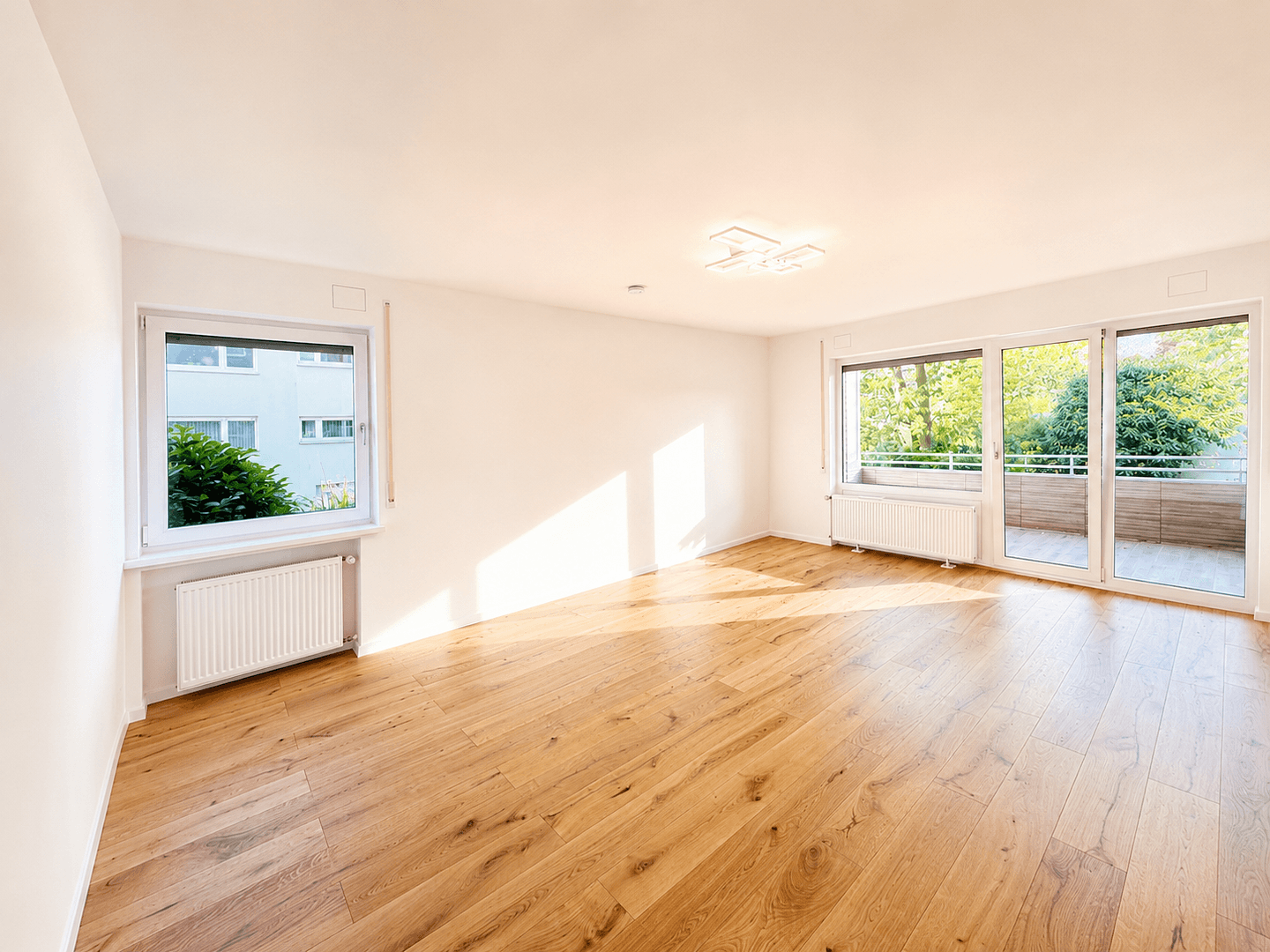 Prodej bytu 3+1 85 m², Düsseldorf, Severní Porýní-Vestfálsko Prodej bytu 3+1 85 m², Düsseldorf, Severní Porýní-Vestfálsko