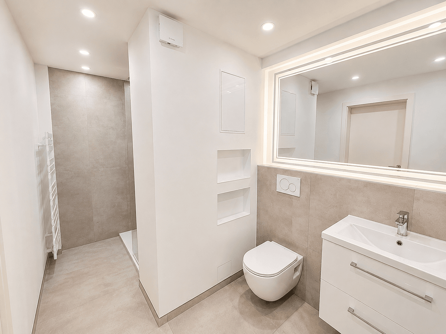 Prodej bytu 3+1 85 m², Düsseldorf, Severní Porýní-Vestfálsko Prodej bytu 3+1 85 m², Düsseldorf, Severní Porýní-Vestfálsko