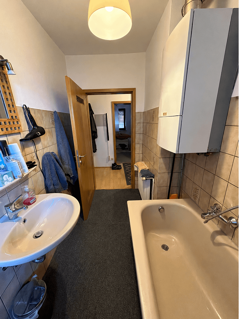Prodej bytu 2+1 48 m², Köln, Severní Porýní-Vestfálsko Prodej bytu 2+1 48 m², Köln, Severní Porýní-Vestfálsko