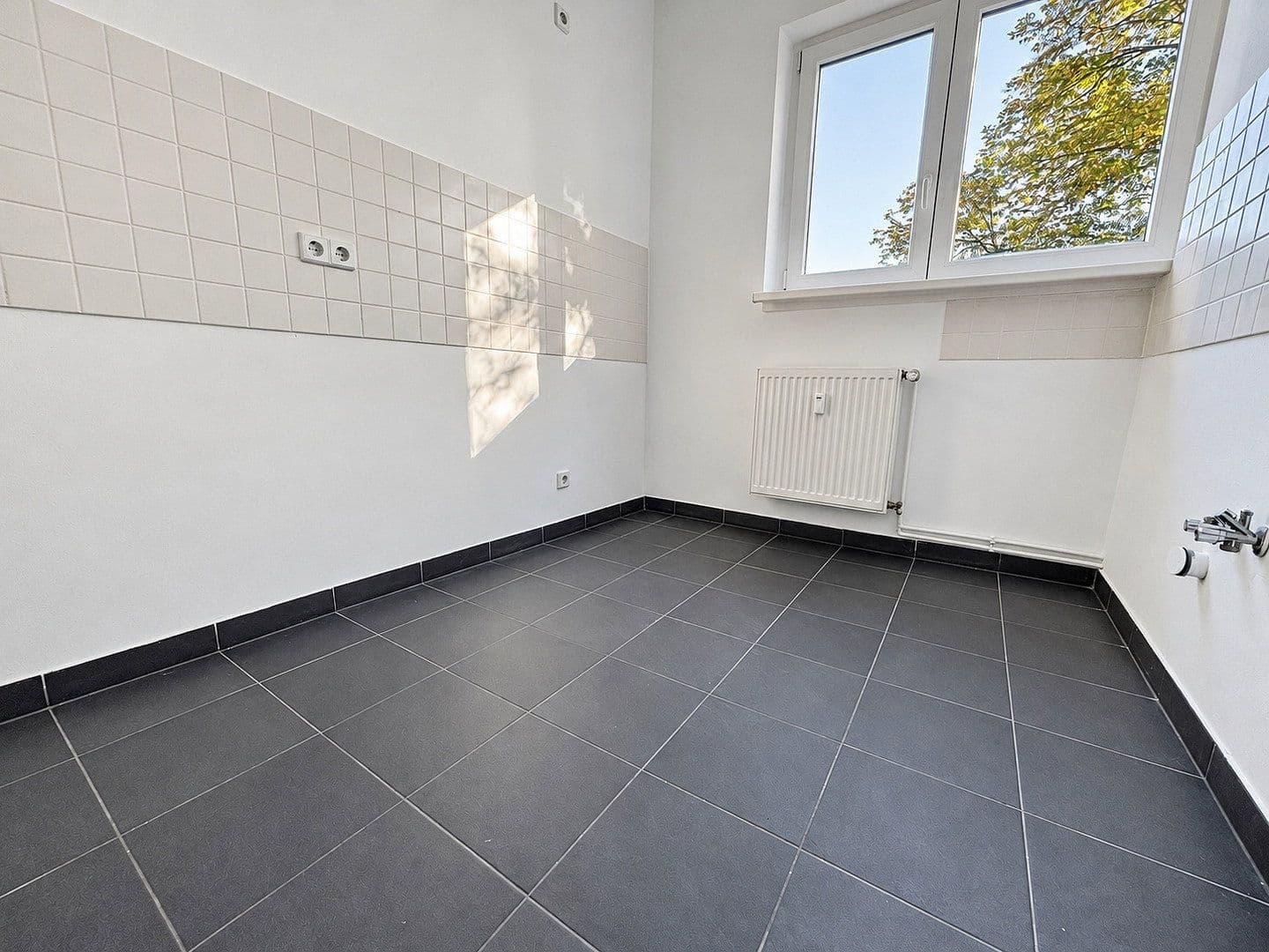 Prodej bytu 2+1 51 m², Berlin, Berlín Prodej bytu 2+1 51 m², Berlin, Berlín