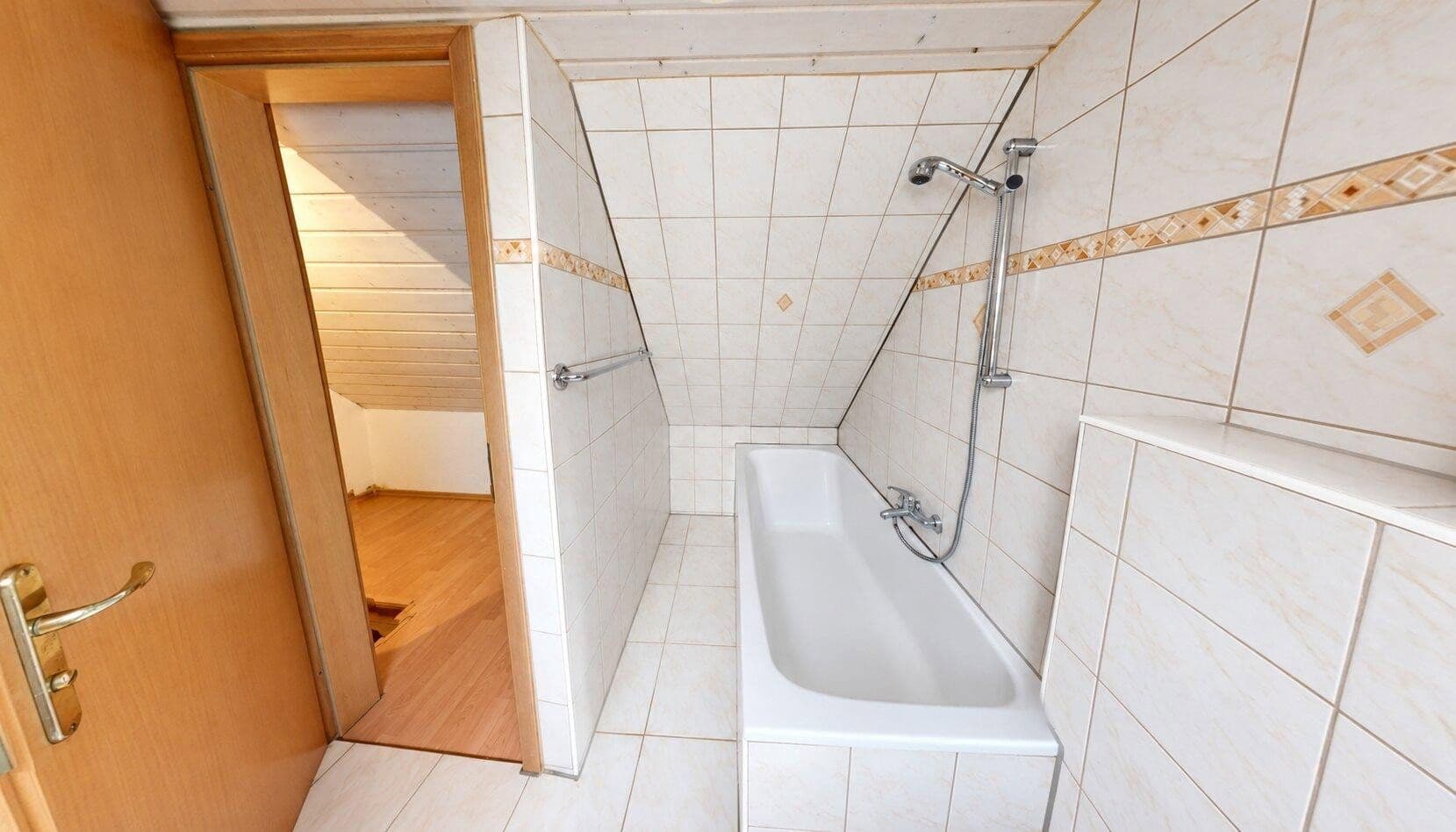 Prodej bytu 5+kk 90 m², Heilbronn, Bádensko-Württembersko Prodej bytu 5+kk 90 m², Heilbronn, Bádensko-Württembersko