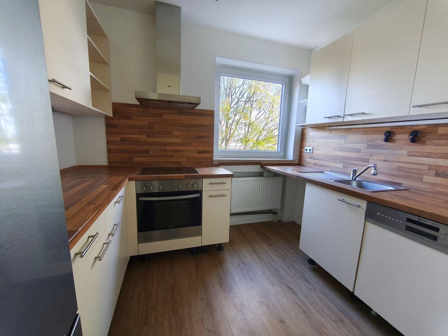 Prodej bytu 3+1 79 m², Breslauer Straße 59, Tostedt, Dolní Sasko Prodej bytu 3+1 79 m², Breslauer Straße 59, Tostedt, Dolní Sasko