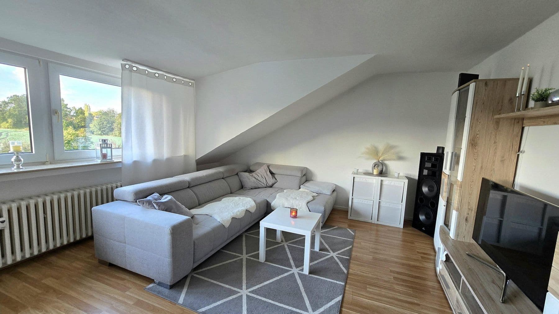 Prodej bytu 3+1 75 m², Bad Oeynhausen, Severní Porýní-Vestfálsko Prodej bytu 3+1 75 m², Bad Oeynhausen, Severní Porýní-Vestfálsko