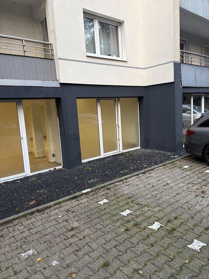Pronájem nebytového prostoru 162 m², Karlstr. 102, Mönchengladbach, Severní Porýní-Vestfálsko Pronájem nebytového prostoru 162 m², Karlstr. 102, Mönchengladbach, Severní Porýní-Vestfálsko