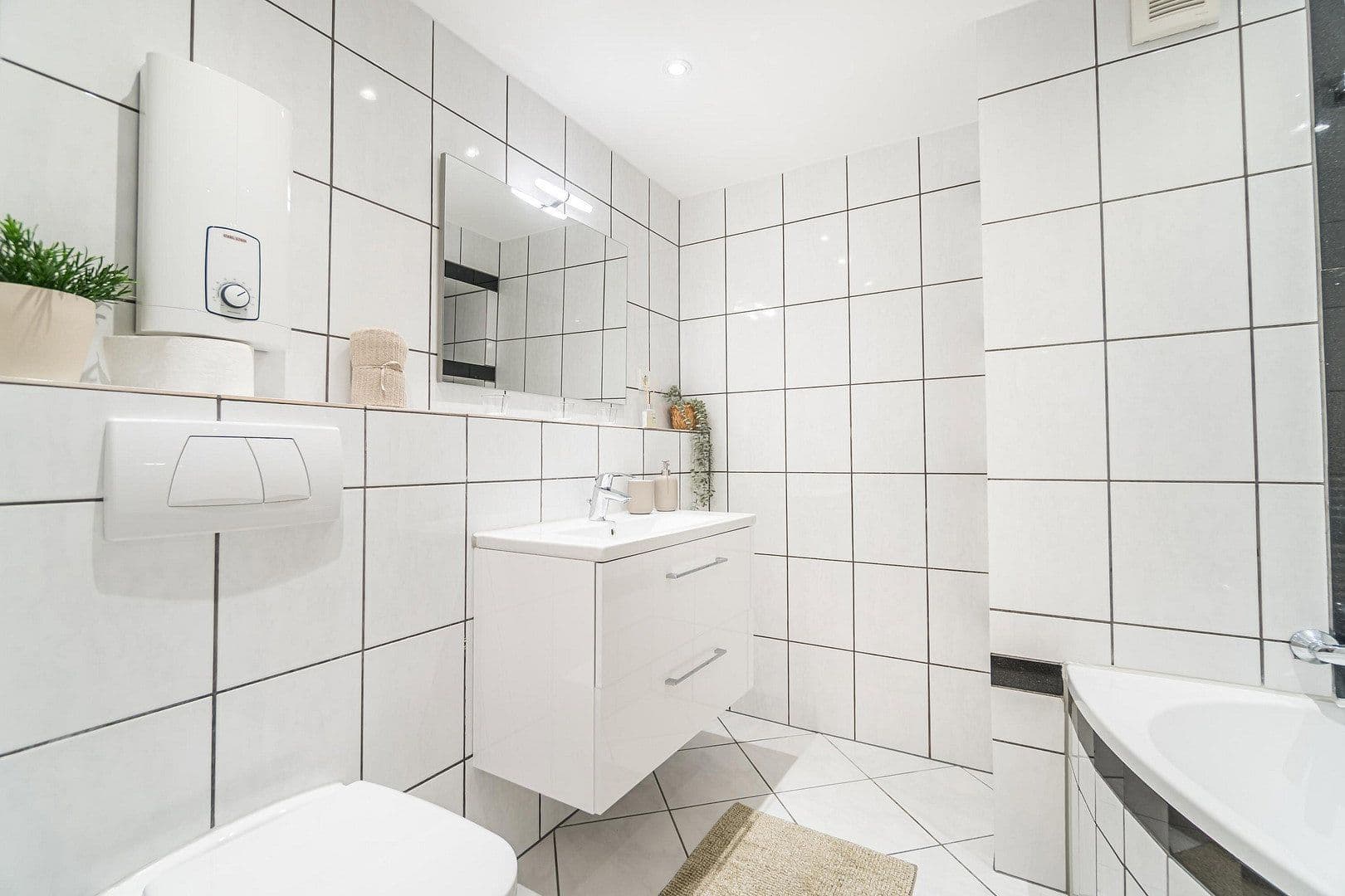 Prodej bytu 3+1 89 m², Flachsbleiche 70, Kaarst, Severní Porýní-Vestfálsko Prodej bytu 3+1 89 m², Flachsbleiche 70, Kaarst, Severní Porýní-Vestfálsko