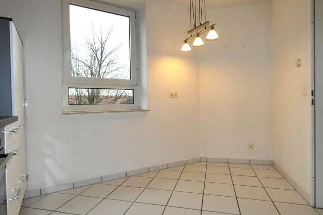 Pronájem bytu 1+kk 49 m², Kometenplatz 51, Duisburg, Severní Porýní-Vestfálsko Pronájem bytu 1+kk 49 m², Kometenplatz 51, Duisburg, Severní Porýní-Vestfálsko