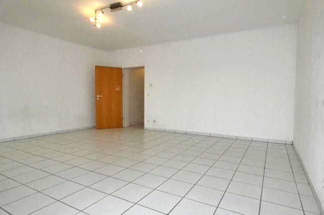 Pronájem bytu 1+kk 49 m², Kometenplatz 51, Duisburg, Severní Porýní-Vestfálsko Pronájem bytu 1+kk 49 m², Kometenplatz 51, Duisburg, Severní Porýní-Vestfálsko