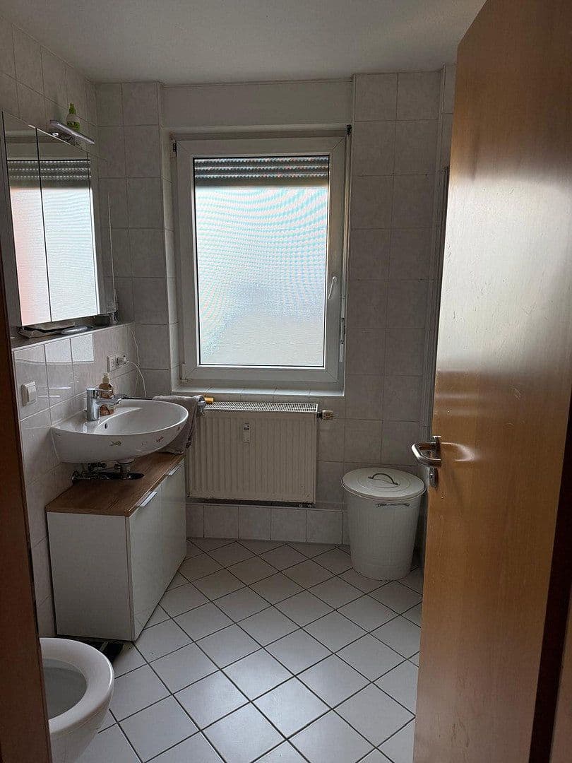 Pronájem bytu 4+1 102 m², Weinstadt, Bádensko-Württembersko Pronájem bytu 4+1 102 m², Weinstadt, Bádensko-Württembersko