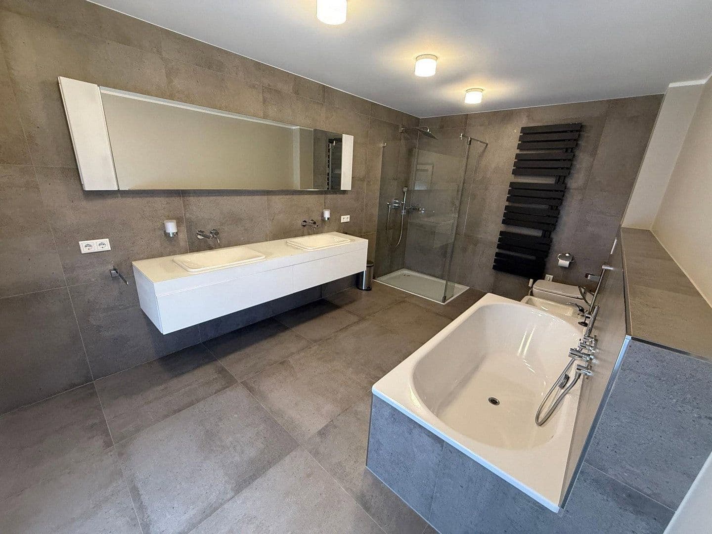 Pronájem bytu 3+1 185 m², Hagener Straße 536, Dortmund, Severní Porýní-Vestfálsko Pronájem bytu 3+1 185 m², Hagener Straße 536, Dortmund, Severní Porýní-Vestfálsko